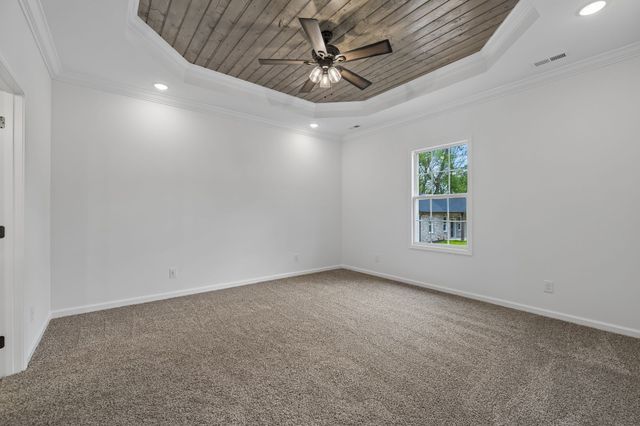 613 Hill Rd, Clarksville, TN 37040