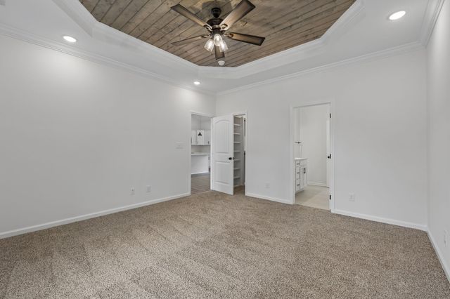 613 Hill Rd, Clarksville, TN 37040