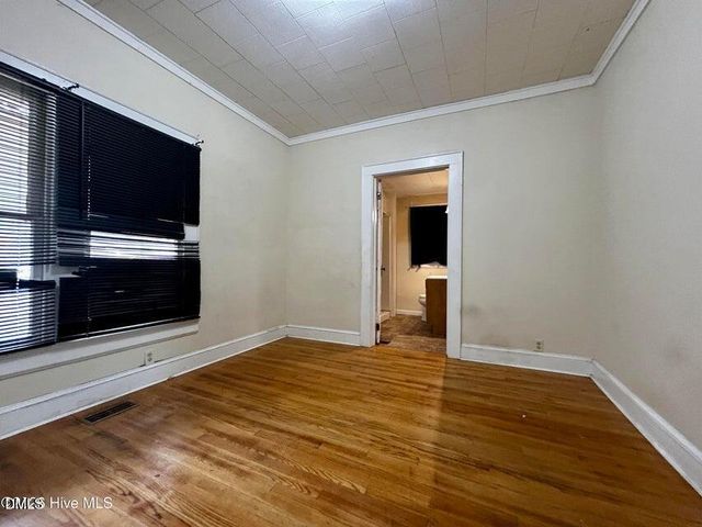 12181 Oak Avenue, Bailey, NC 27807