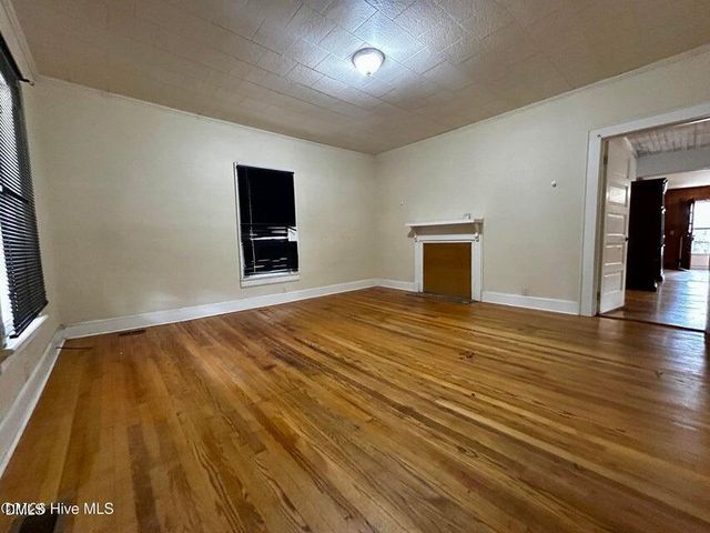 12181 Oak Avenue, Bailey, NC 27807