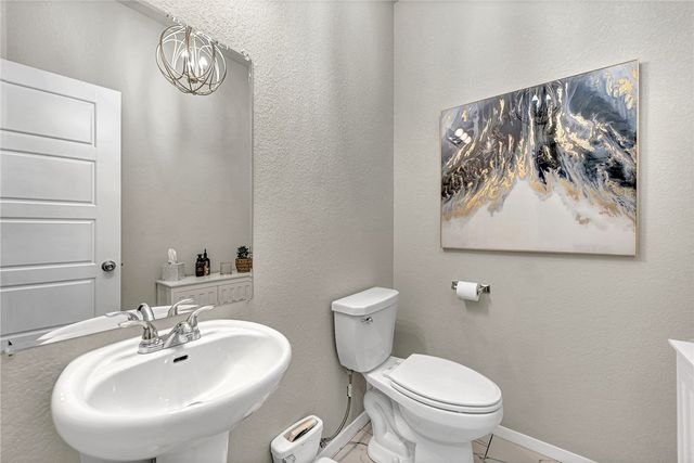 4866 W Hoover Loop, Fayetteville, AR 72704