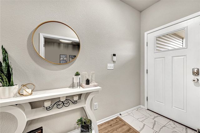 4866 W Hoover Loop, Fayetteville, AR 72704