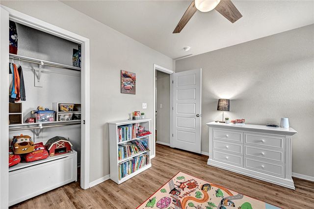 4866 W Hoover Loop, Fayetteville, AR 72704