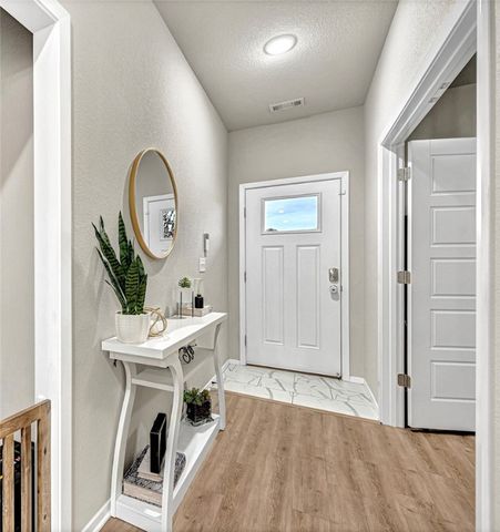 4866 W Hoover Loop, Fayetteville, AR 72704