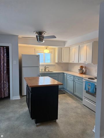 1018 Erie Street, Port Huron, MI 48060