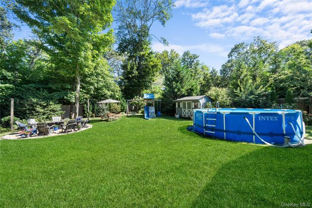 5 Magnolia Lane, Miller Place, NY 11764