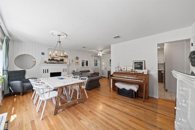 5 Magnolia Lane, Miller Place, NY 11764