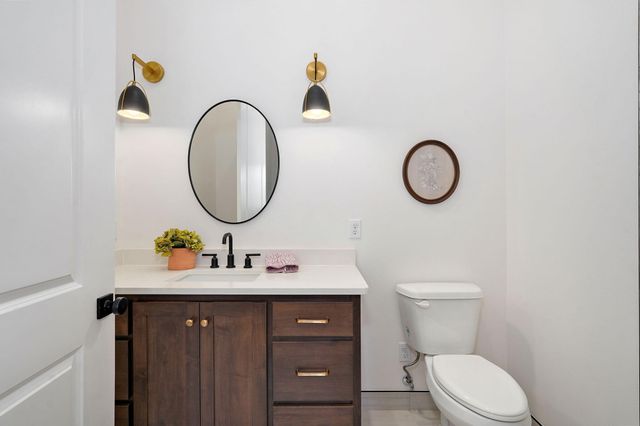 6041 S Dollison Avenue, Springfield, MO 65810