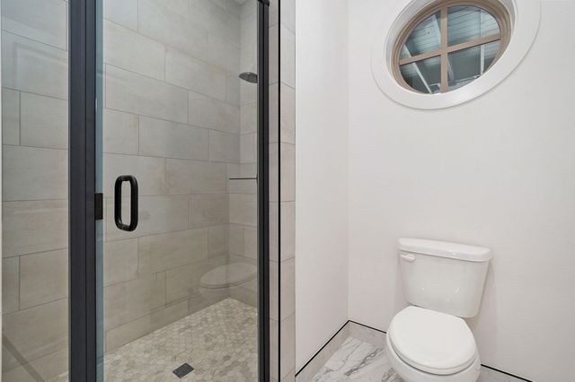 6041 S Dollison Avenue, Springfield, MO 65810