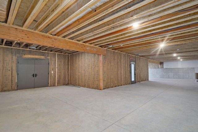 6041 S Dollison Avenue, Springfield, MO 65810