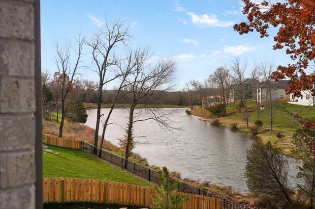 6041 S Dollison Avenue, Springfield, MO 65810