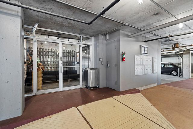 6007 Memorial Drive 202, Houston, TX 77007