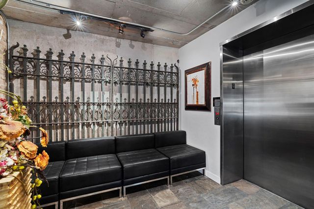 6007 Memorial Drive 202, Houston, TX 77007