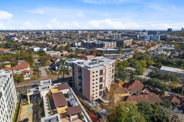 6007 Memorial Drive 202, Houston, TX 77007