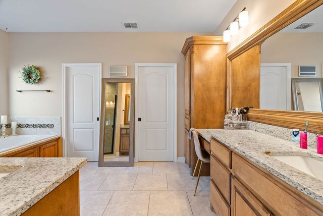 8234 Merlin Pl, Corpus Christi, TX 78414