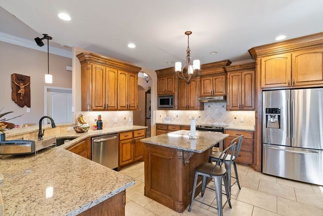 8234 Merlin Pl, Corpus Christi, TX 78414