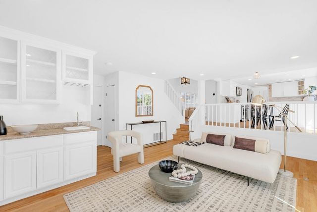 1060 Shandwick Court, San Jose, CA 95136