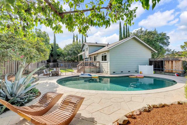 1060 Shandwick Court, San Jose, CA 95136