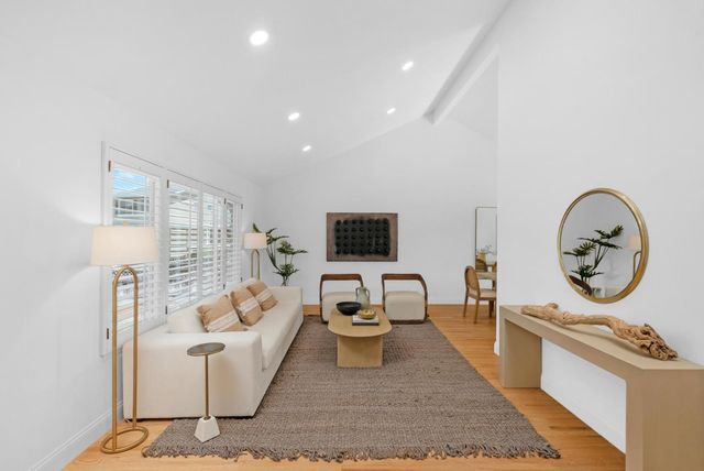 1060 Shandwick Court, San Jose, CA 95136