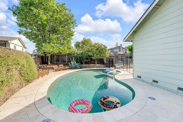 1060 Shandwick Court, San Jose, CA 95136