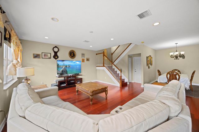 9049 Dupont Place, Wellington, FL 33414