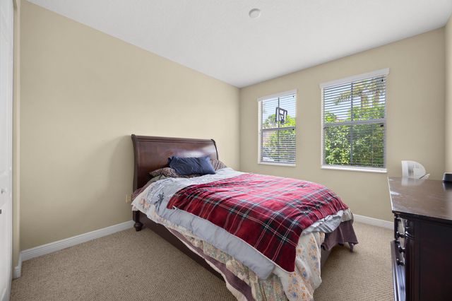 9049 Dupont Place, Wellington, FL 33414