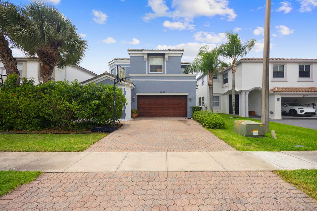 9049 Dupont Place, Wellington, FL 33414