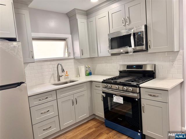 291 Lanza Avenue, Saddle Brook, NJ 07663