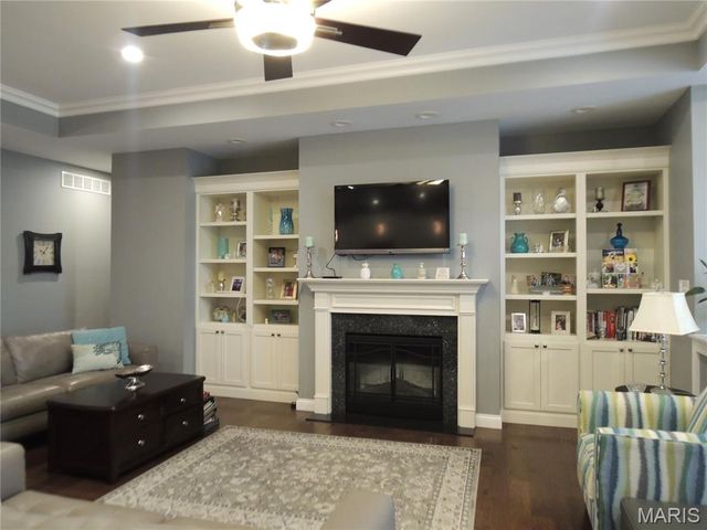 1021 Savannah Way, Greenville, IL 62246