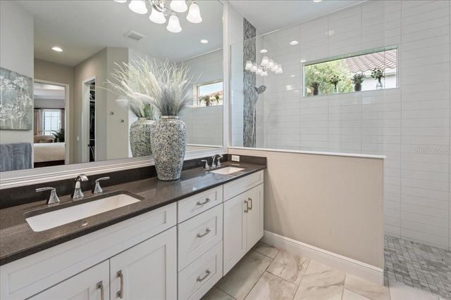 15406 CASTLE PARK TERRACE, Bradenton, FL 34202