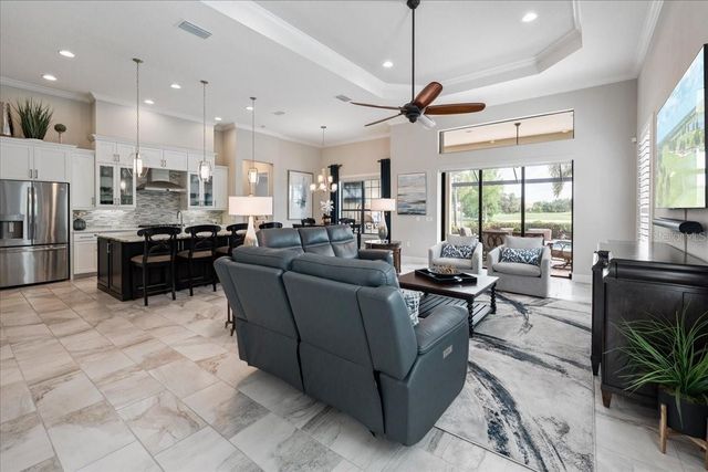 15406 CASTLE PARK TERRACE, Bradenton, FL 34202