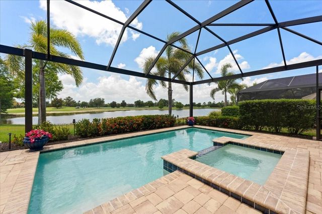 15406 CASTLE PARK TERRACE, Bradenton, FL 34202