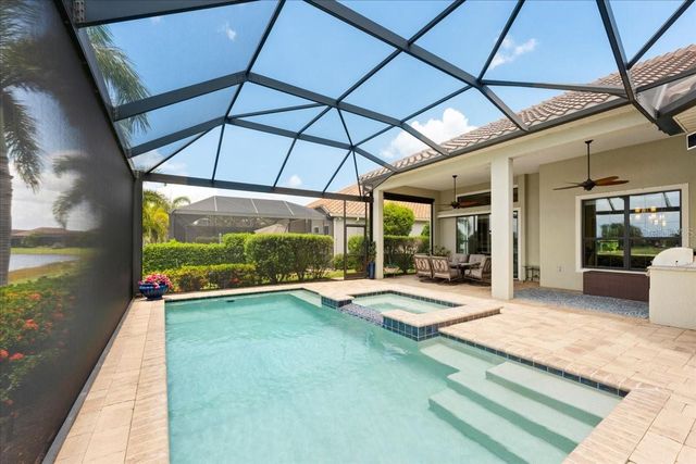 15406 CASTLE PARK TERRACE, Bradenton, FL 34202
