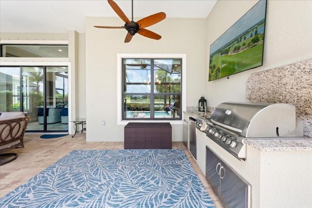 15406 CASTLE PARK TERRACE, Bradenton, FL 34202