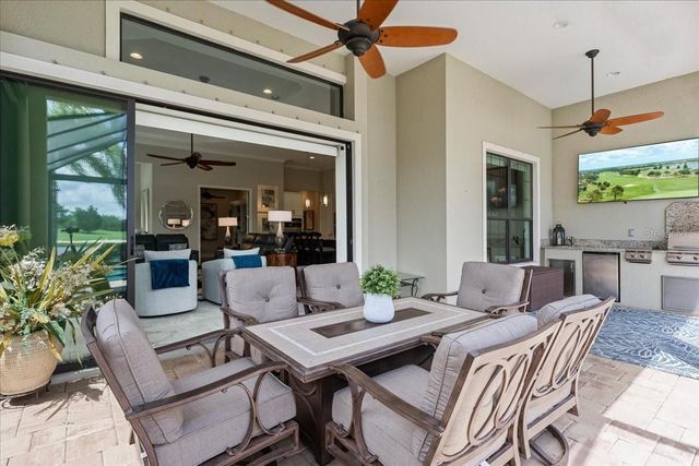 15406 CASTLE PARK TERRACE, Bradenton, FL 34202