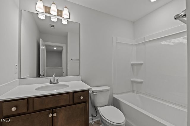 983 Parkstone Towne Boulevard, Knightdale, NC 27545