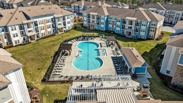 983 Parkstone Towne Boulevard, Knightdale, NC 27545
