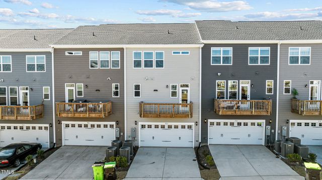 983 Parkstone Towne Boulevard, Knightdale, NC 27545