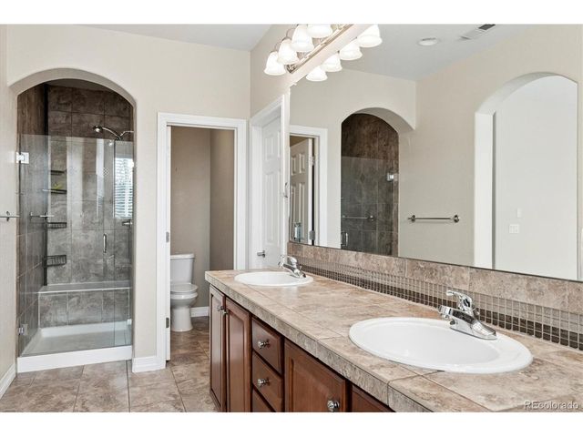 10064 Bluffmont Ct, Lone Tree, CO 80124