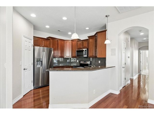 10064 Bluffmont Ct, Lone Tree, CO 80124