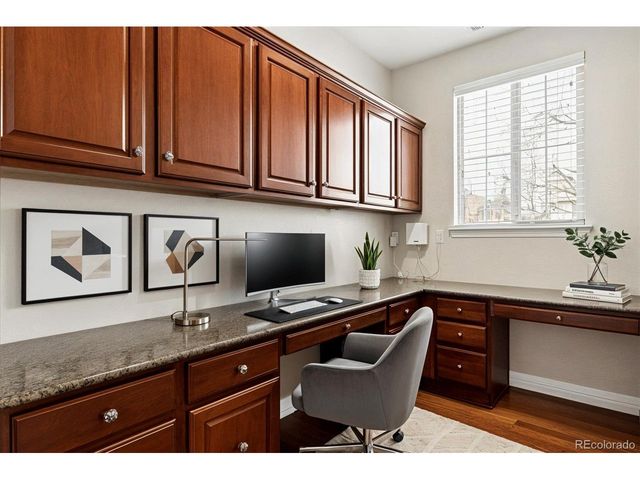 10064 Bluffmont Ct, Lone Tree, CO 80124