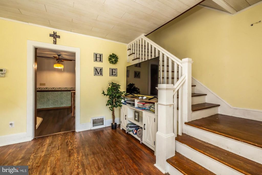 17 MONROE ST, Mohnton, PA 19540