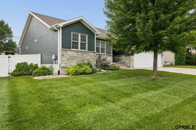 4800 S 75Th Street, Lincoln, NE 68516
