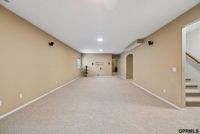 4800 S 75Th Street, Lincoln, NE 68516