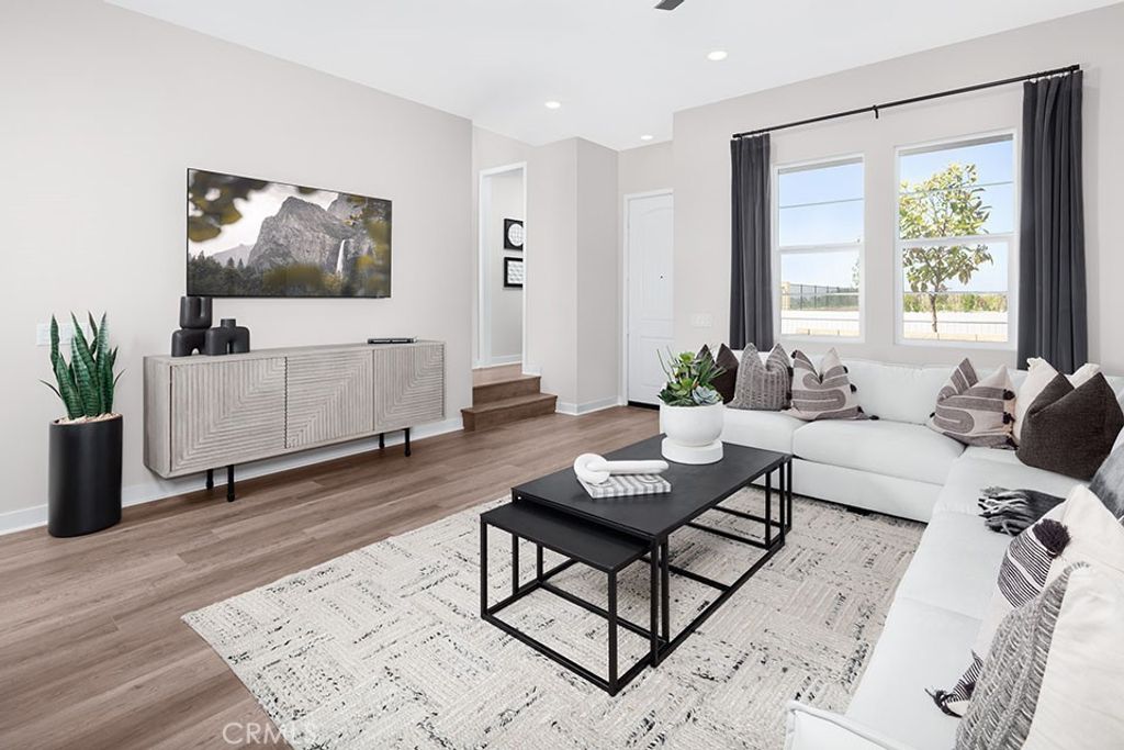 208 Siena Court, Walnut, CA 91789 — photo 4