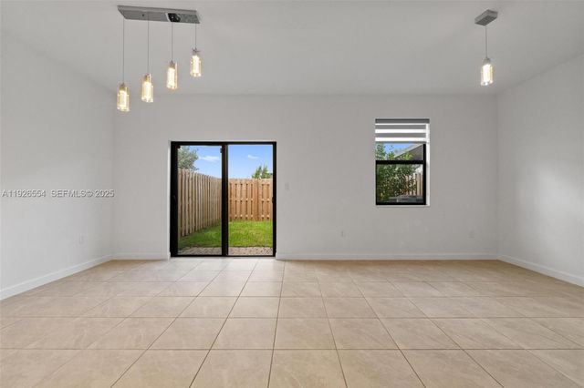 23016 SW 129th Ct, Miami, FL 33170