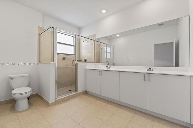 23016 SW 129th Ct, Miami, FL 33170