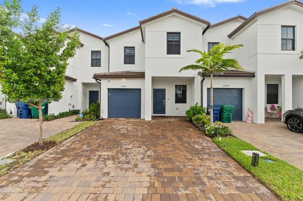 23016 SW 129th Ct, Miami, FL 33170