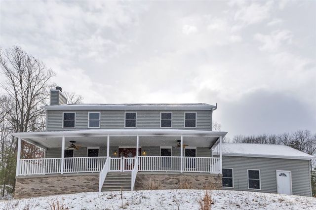 288 Wallrose Heights Rd, Economy, PA 15005