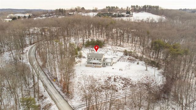 288 Wallrose Heights Rd, Economy, PA 15005